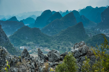 铲车变速箱加什么油(变速箱油从哪里加进去)